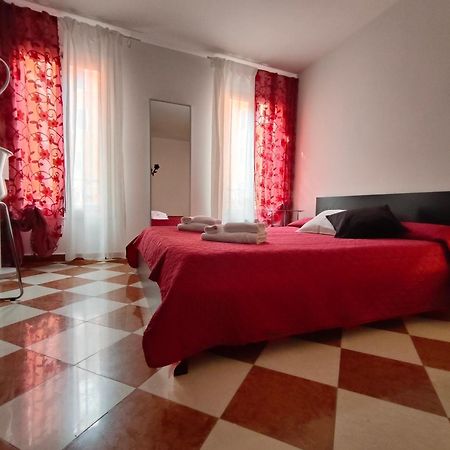 Ferienwohnung San Marco Ca' Tiepolo Venedig Exterior foto